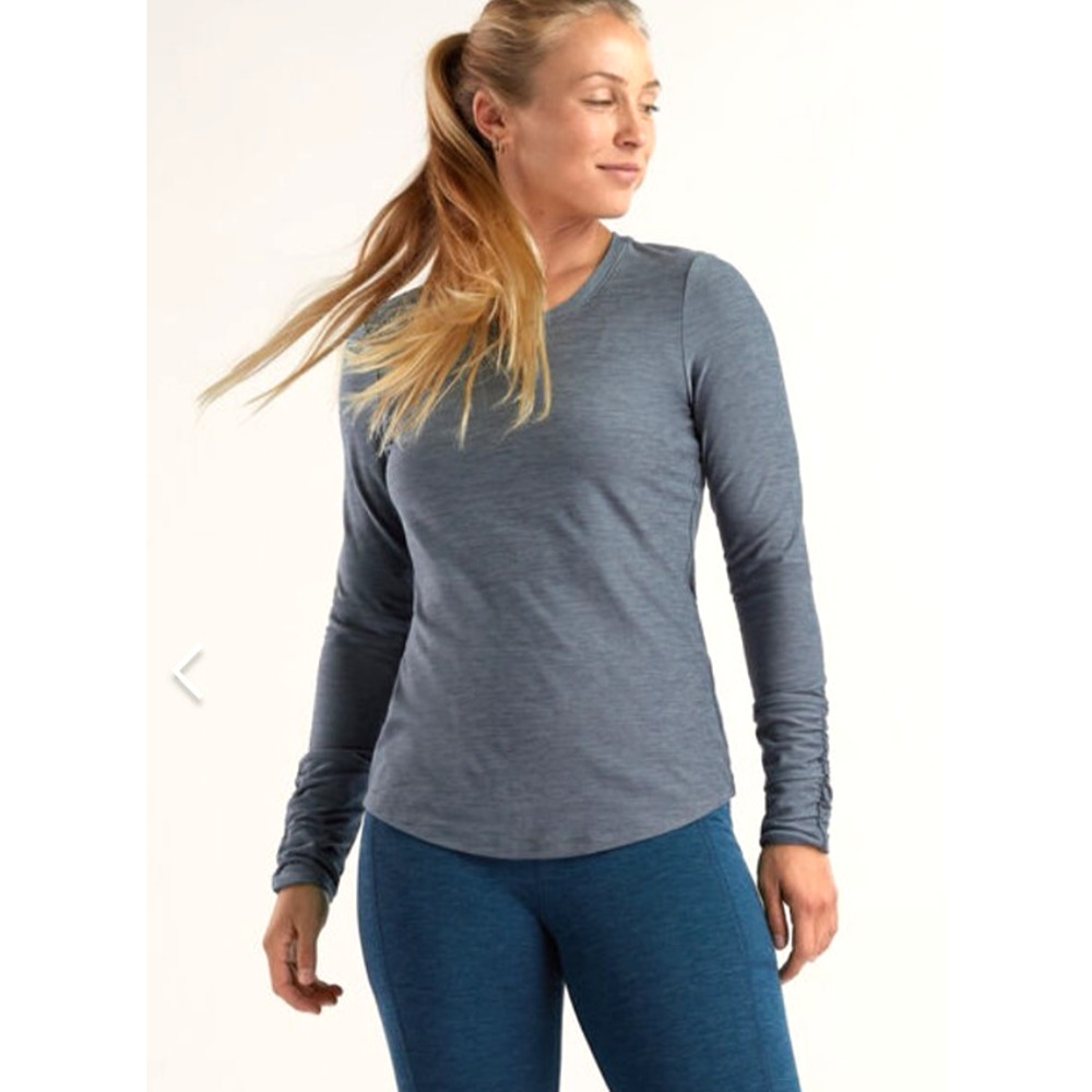 Title Nine Grace Long Sleeve Performance Top Womens Small UPF Zip Pockets